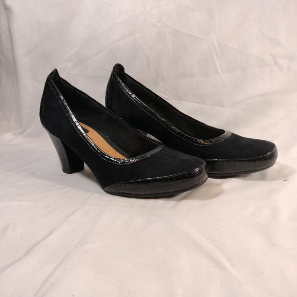 Clarks Artisan Diamond Twinkle Suede Pump - Picture 2 of 8